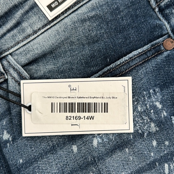 NEW NWT Judy Blue “Nikki” Destroyed Bleach Splatter Boyfriend Jeans denim blue - Picture 7 of 11